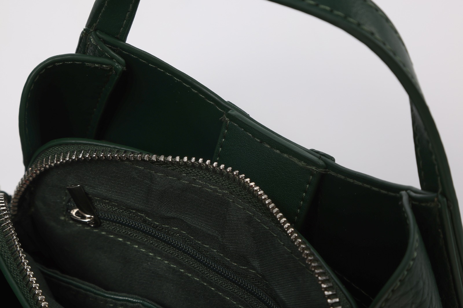 678d21ac-6ac9-4a11-bf4c-26dd5159421f