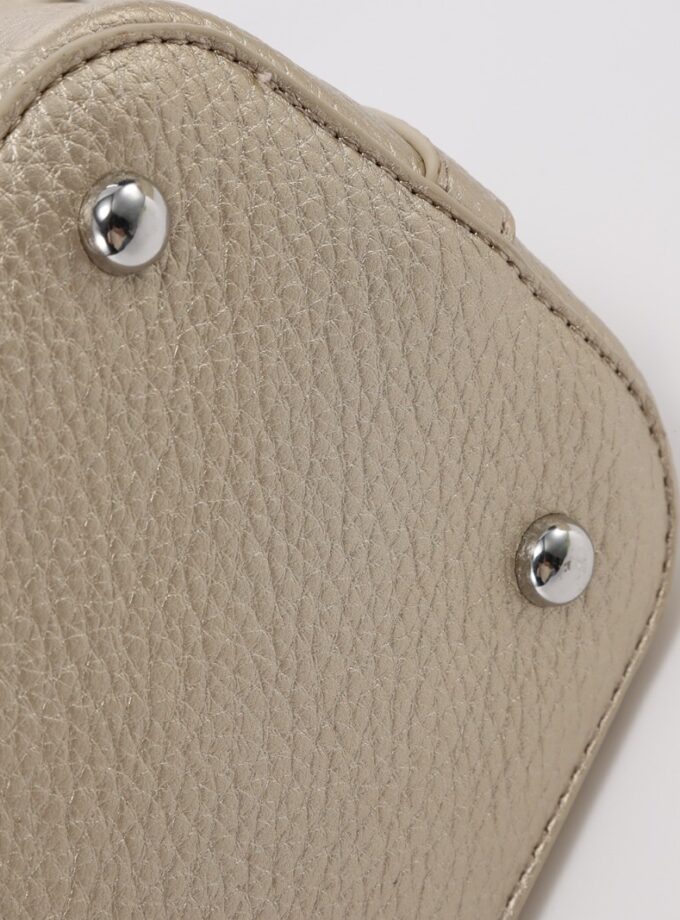 Bolsa de mano estructurada beige